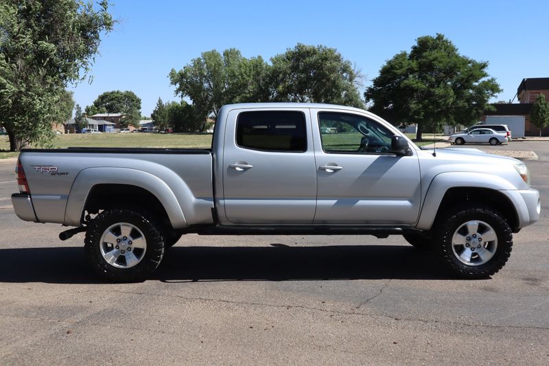 2011 Toyota Tacoma Photos