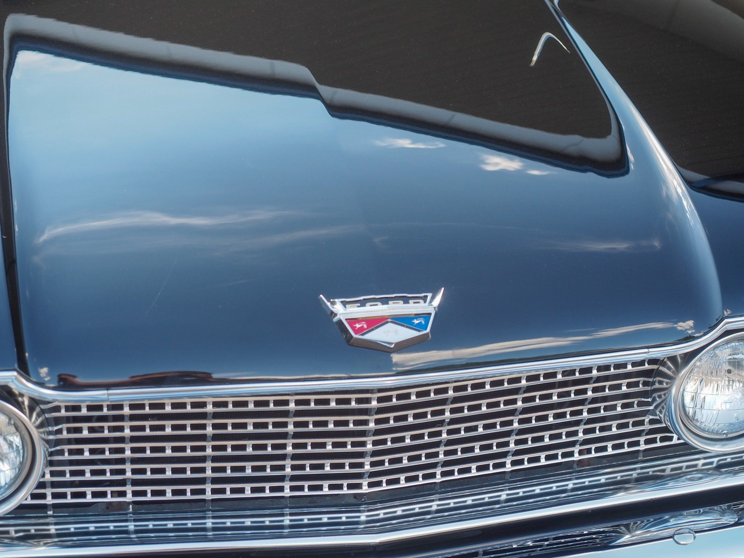1960 Ford Fairlane Black 500