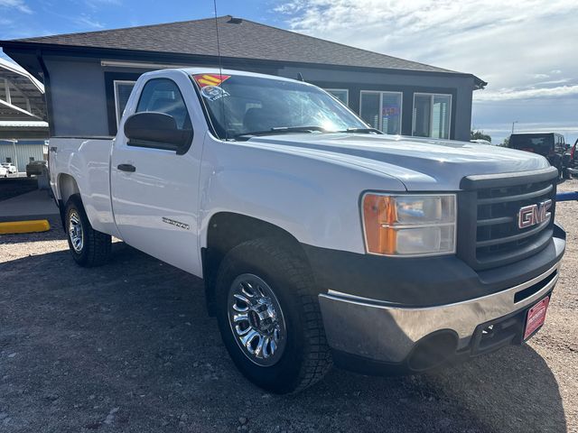 White 2011 GMC Sierra 1500 Pickup Truck Four-Wheel Drive 4-Speed Automatic