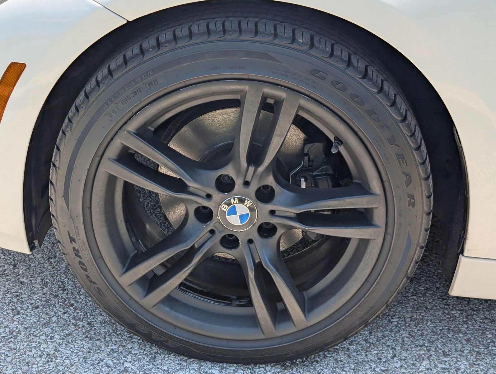 2017 BMW 330i 48
