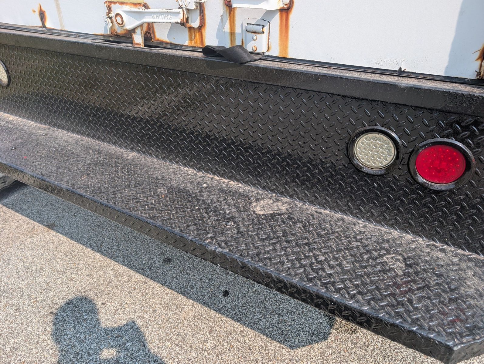 2004 Chevrolet Express Cutaway 42