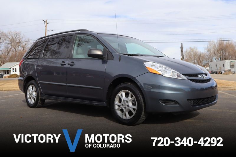 2006 Toyota Sienna LE 7 Passenger | Victory Motors of Colorado