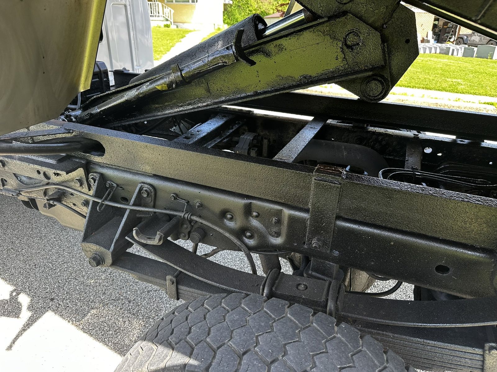 2014 Ford F-550 Chassis 27