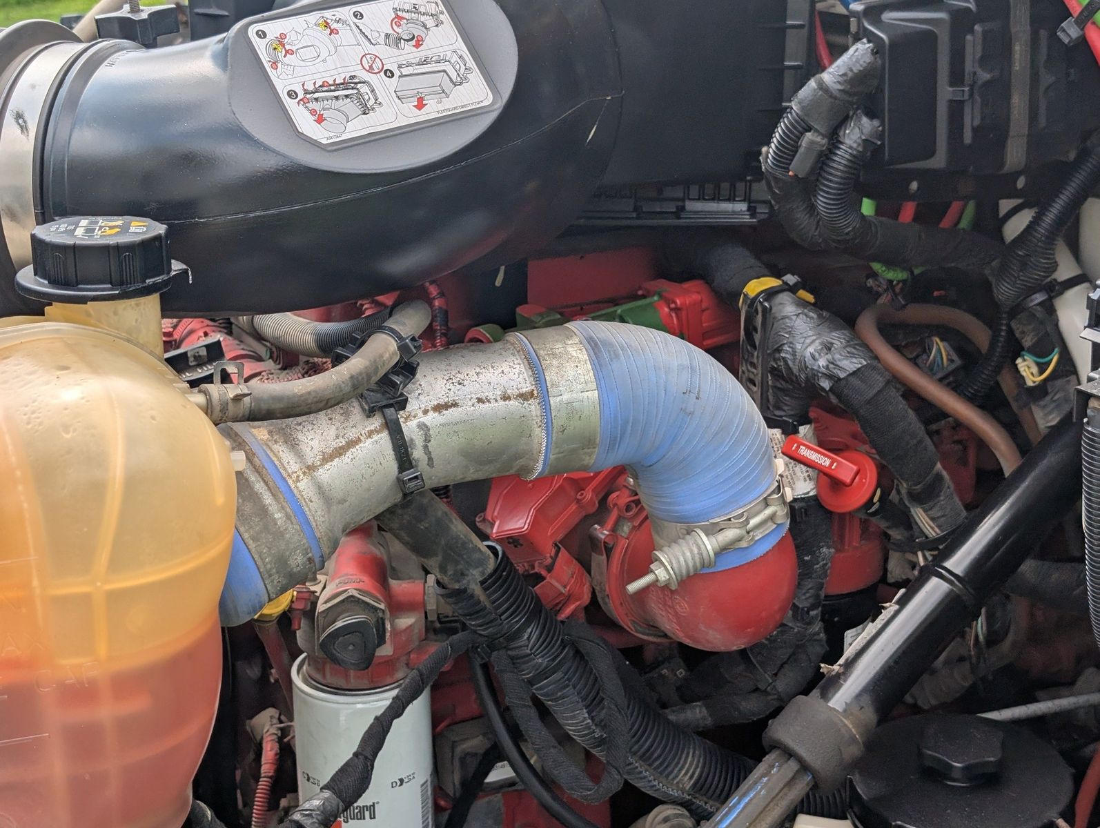 2015 Ford F-750 148
