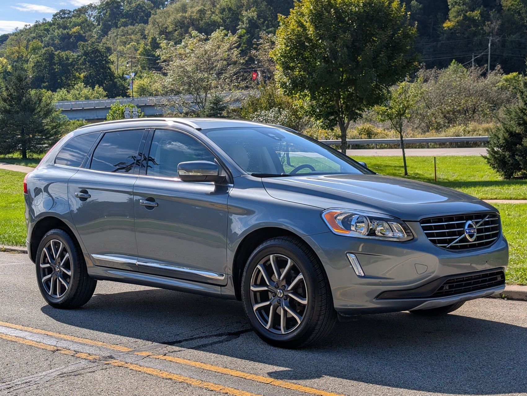 2016 Volvo XC60 4