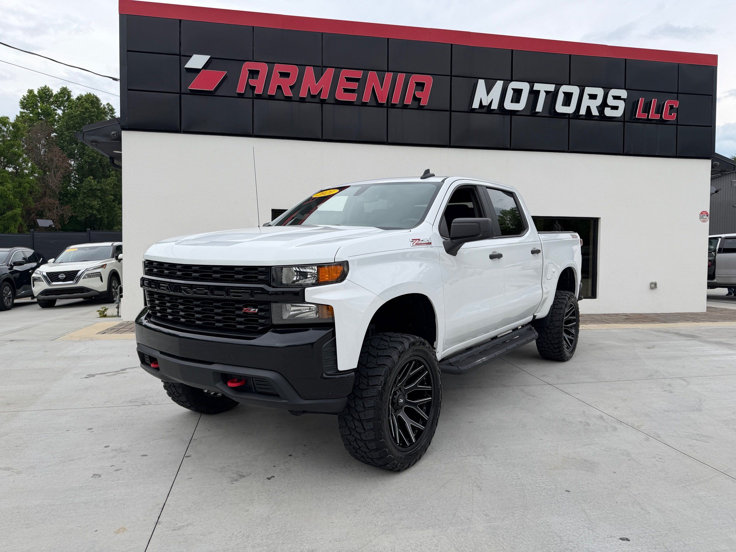 2021 Chevrolet Silverado 1500 Custom Trail Boss 4X4 Crew Cab Short Box's photo