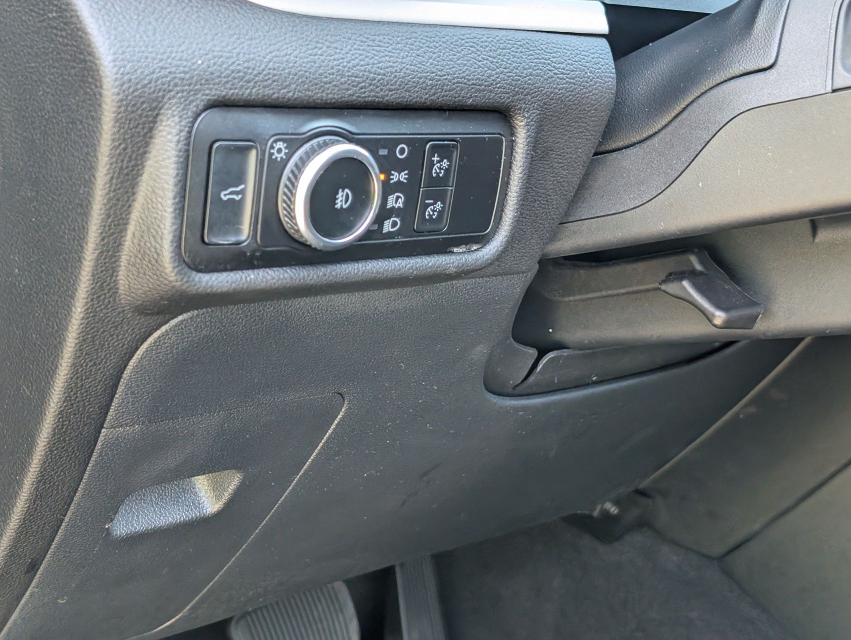 2023 Ford Explorer 31