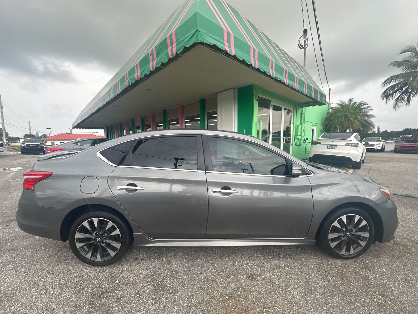 2017 Nissan Sentra photo 7