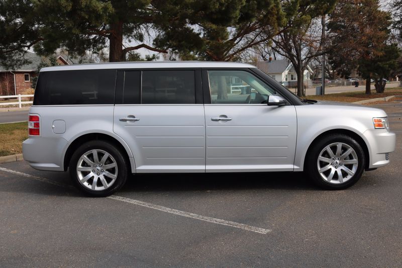 2012 Ford Flex Photos