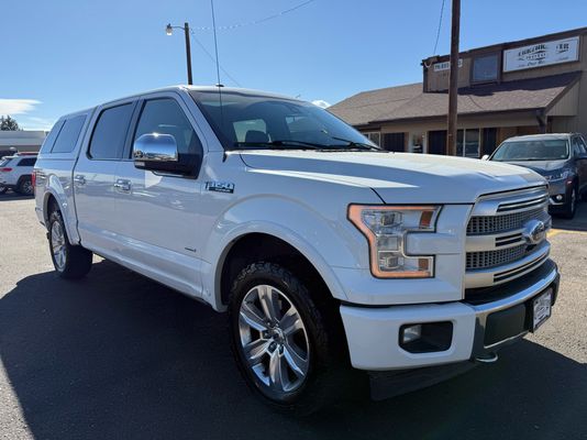2015 Ford F-150 Platinum's photo