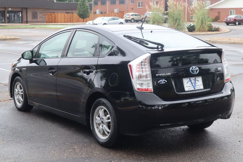 2011 Toyota Prius Photos