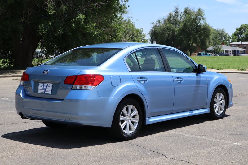 2010 Subaru Legacy 2.5i Premium | Victory Motors Of Colorado