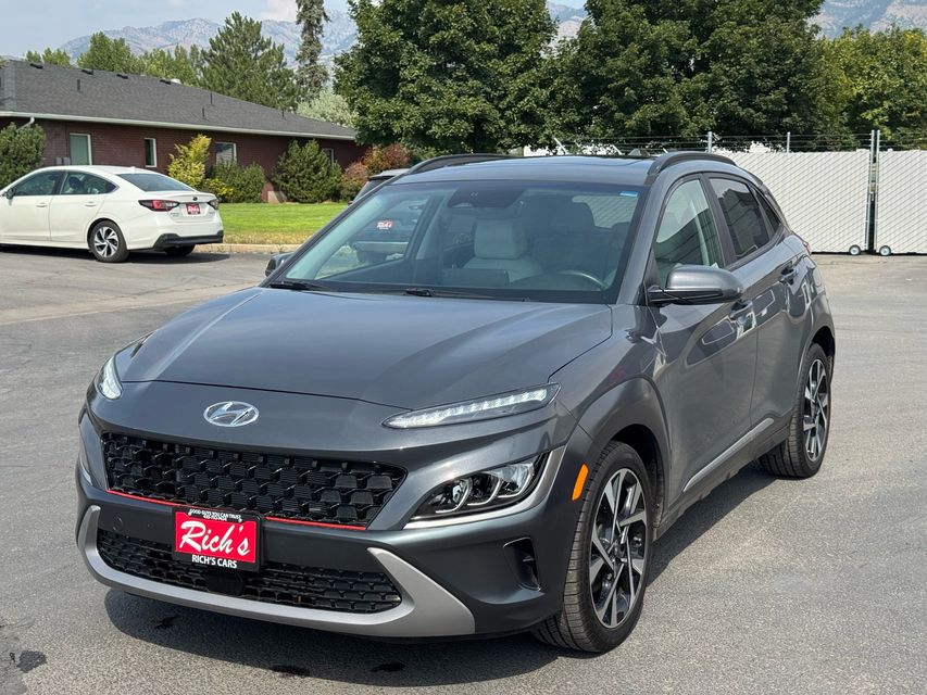 2023 Hyundai Kona — Limited, photo 1 of 17