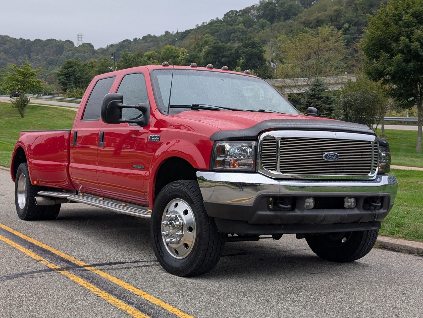 2001 Ford F-550 181