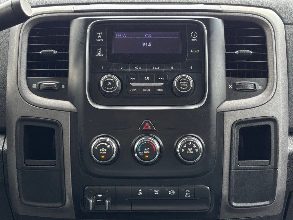 2017 Ram 2500 ST Tradesman photo 38