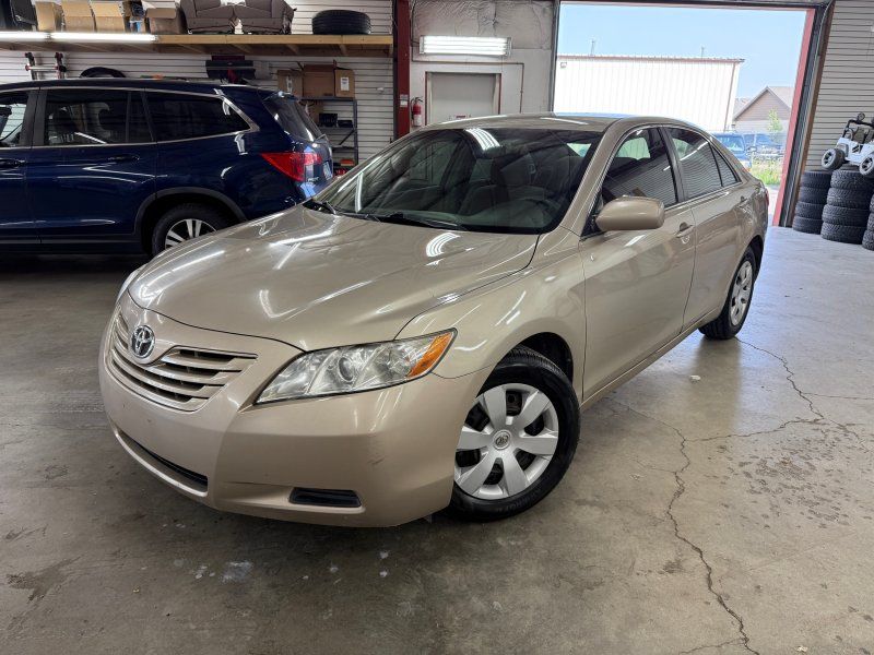 2009 Toyota Camry 2.4 Auto LE's photo
