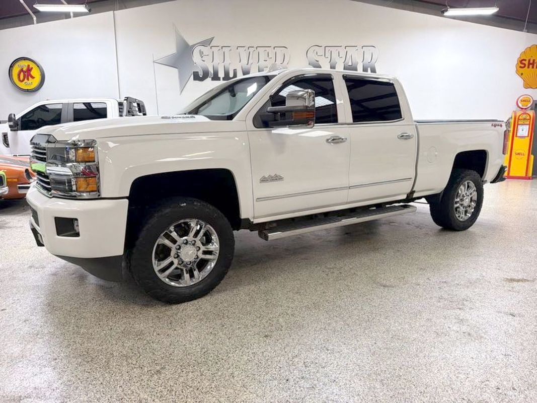 2016 Chevrolet Silverado 2500HD High Country