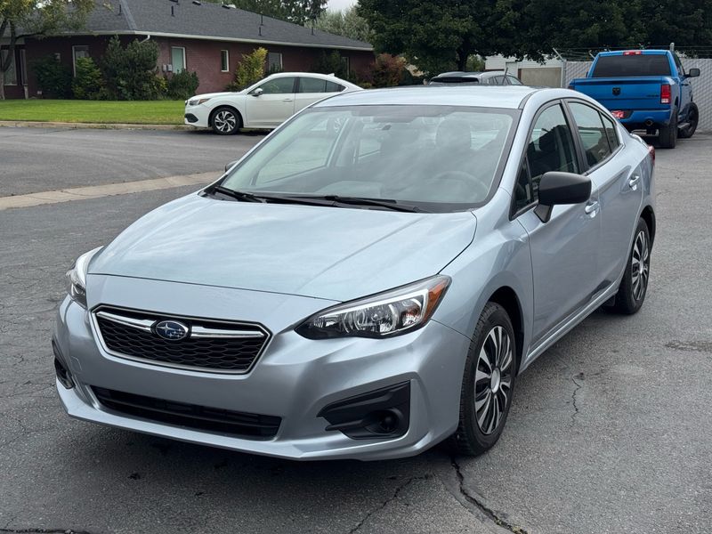 2019 Subaru Impreza — 2.0i, photo 1 of 14