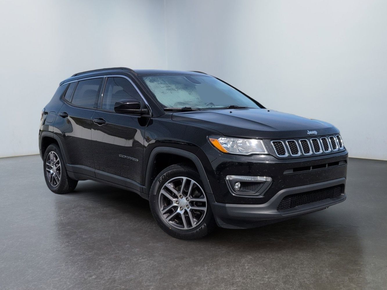 2018 Jeep Compass Sun & Wheel's photo