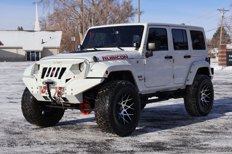 2017 Jeep Wrangler Unlimited Rubicon Recon | Victory Motors of Colorado