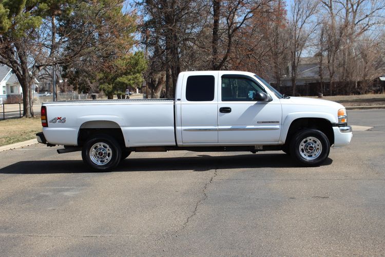 2005 GMC Sierra 2500HD SLE | Victory Motors of Colorado