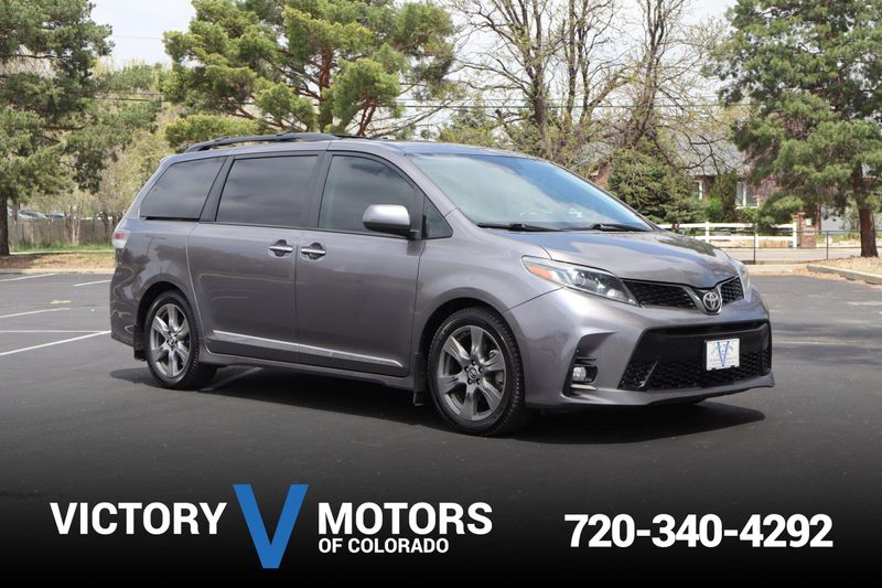 2018 Toyota Sienna SE 8-Passenger | Victory Motors of Colorado 2018 Toyota Sienna SE 8-Passenger | Victory Motors of Colorado