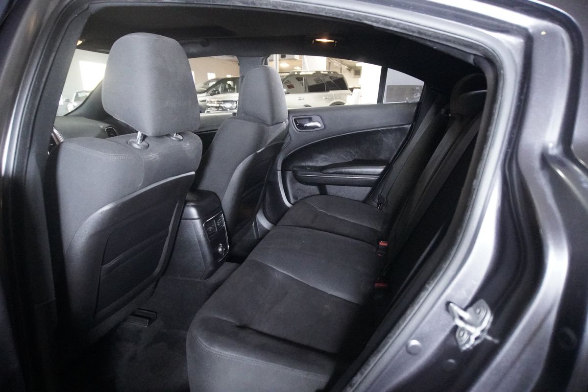 2013 Dodge Charger SXT