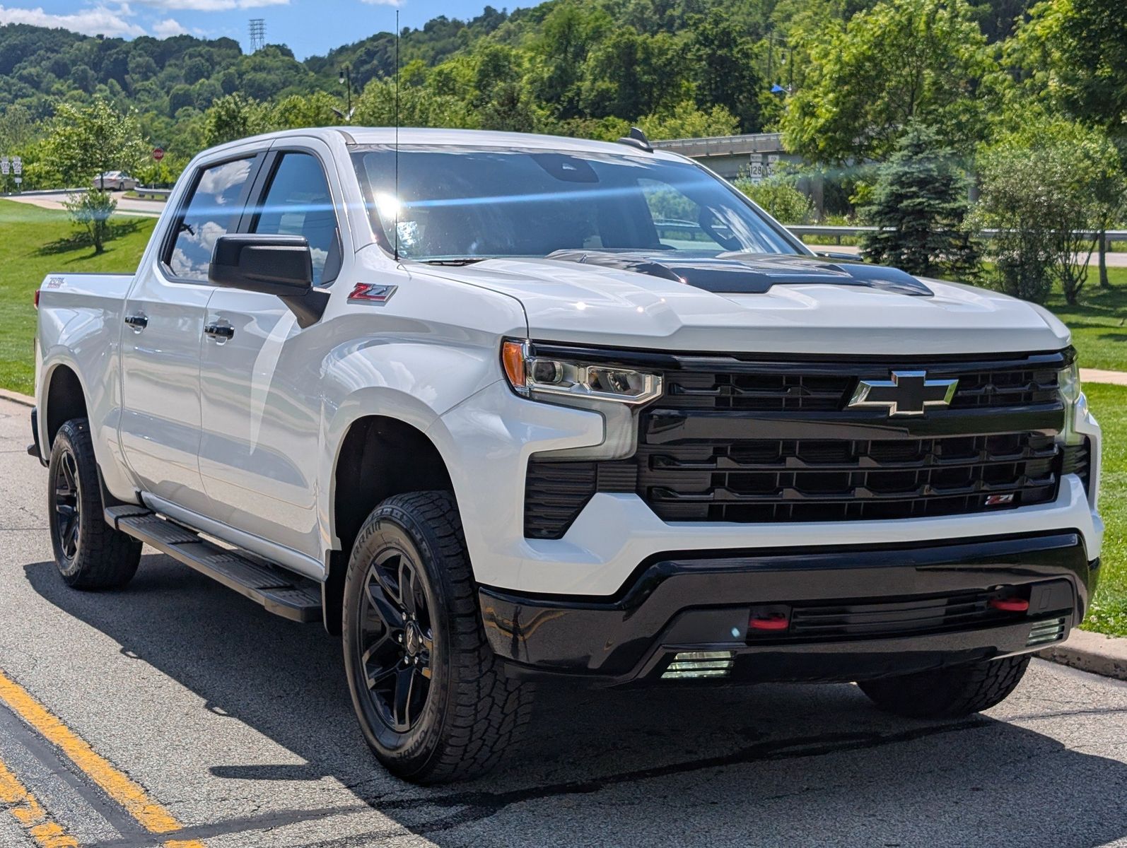 2023 Chevrolet Silverado 1500 3