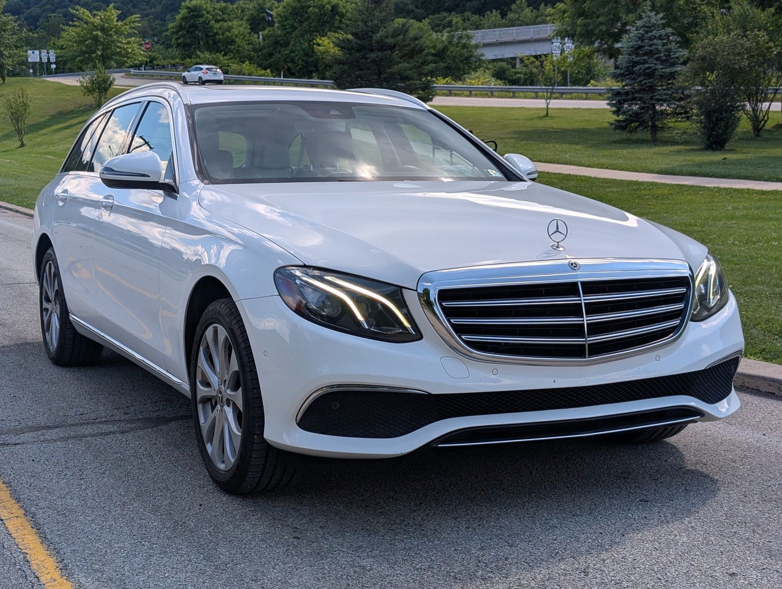 2017 Mercedes-Benz E 400 1