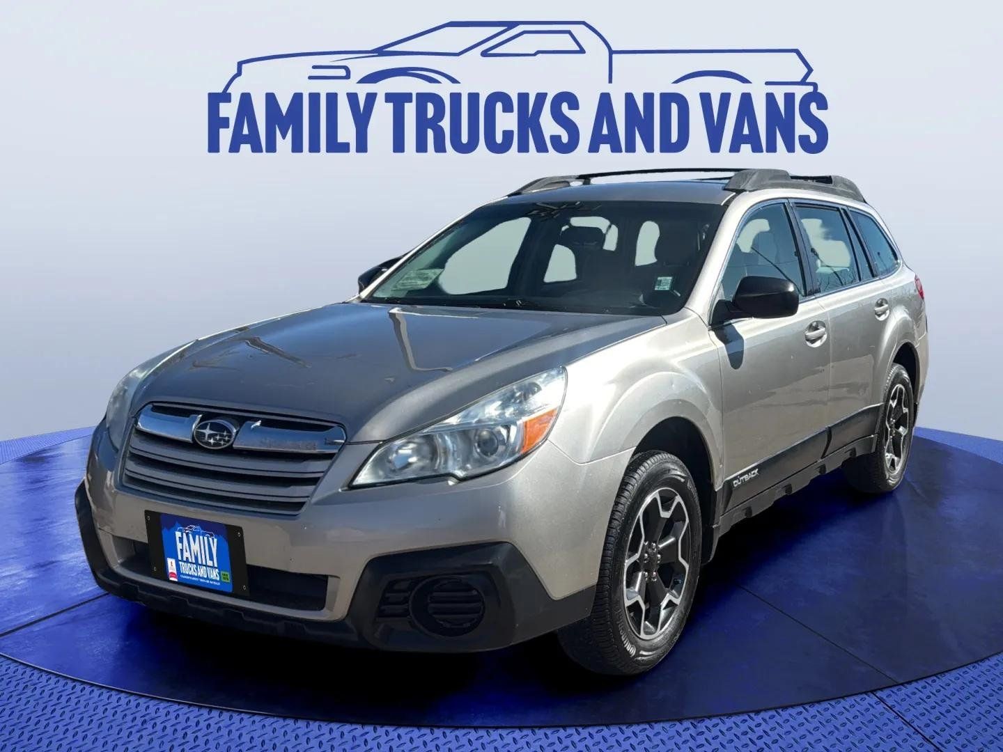 2014 Subaru Outback 2.5i's photo