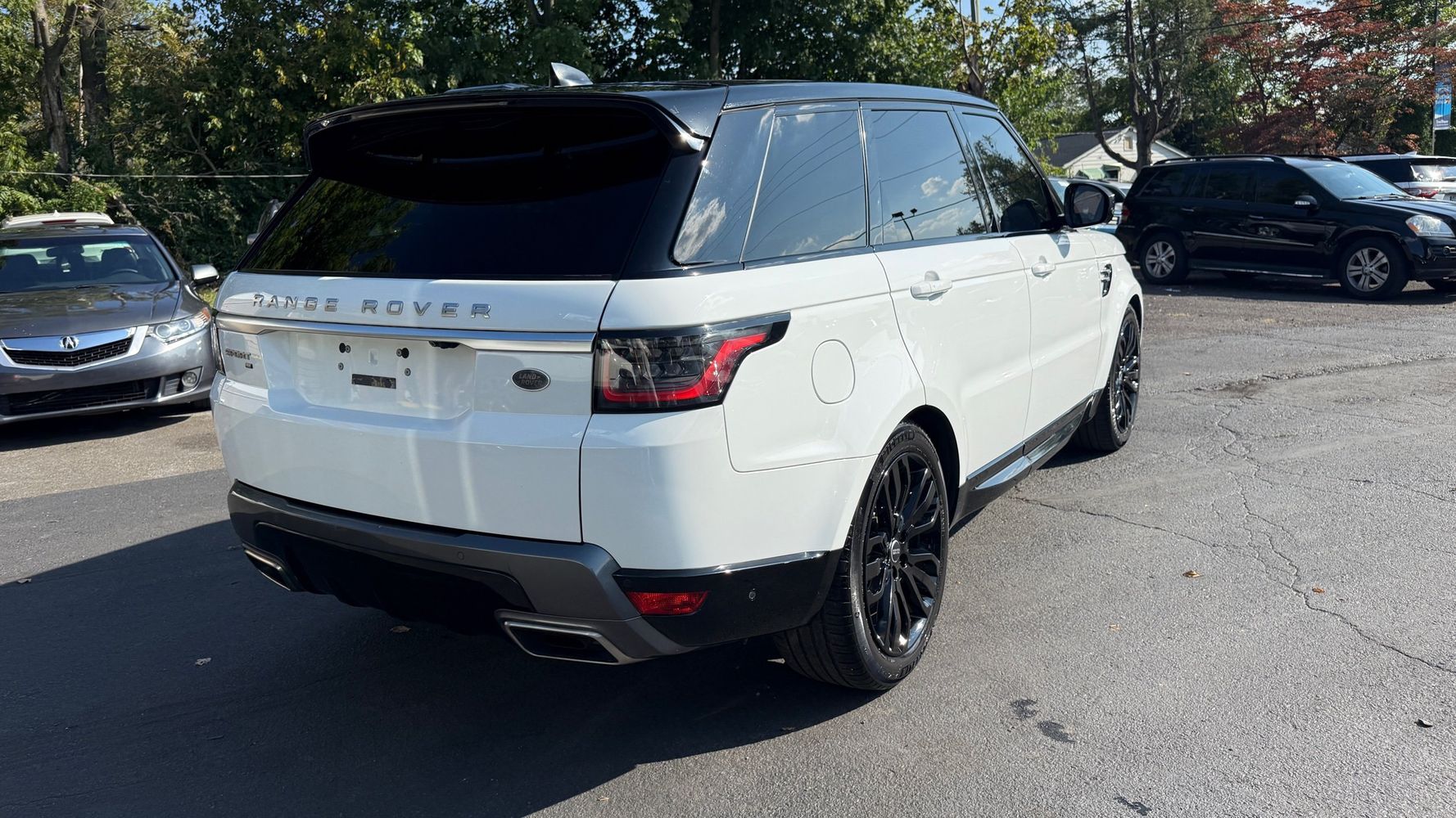 2020 Land Rover Range Rover Sport HSE photo 5