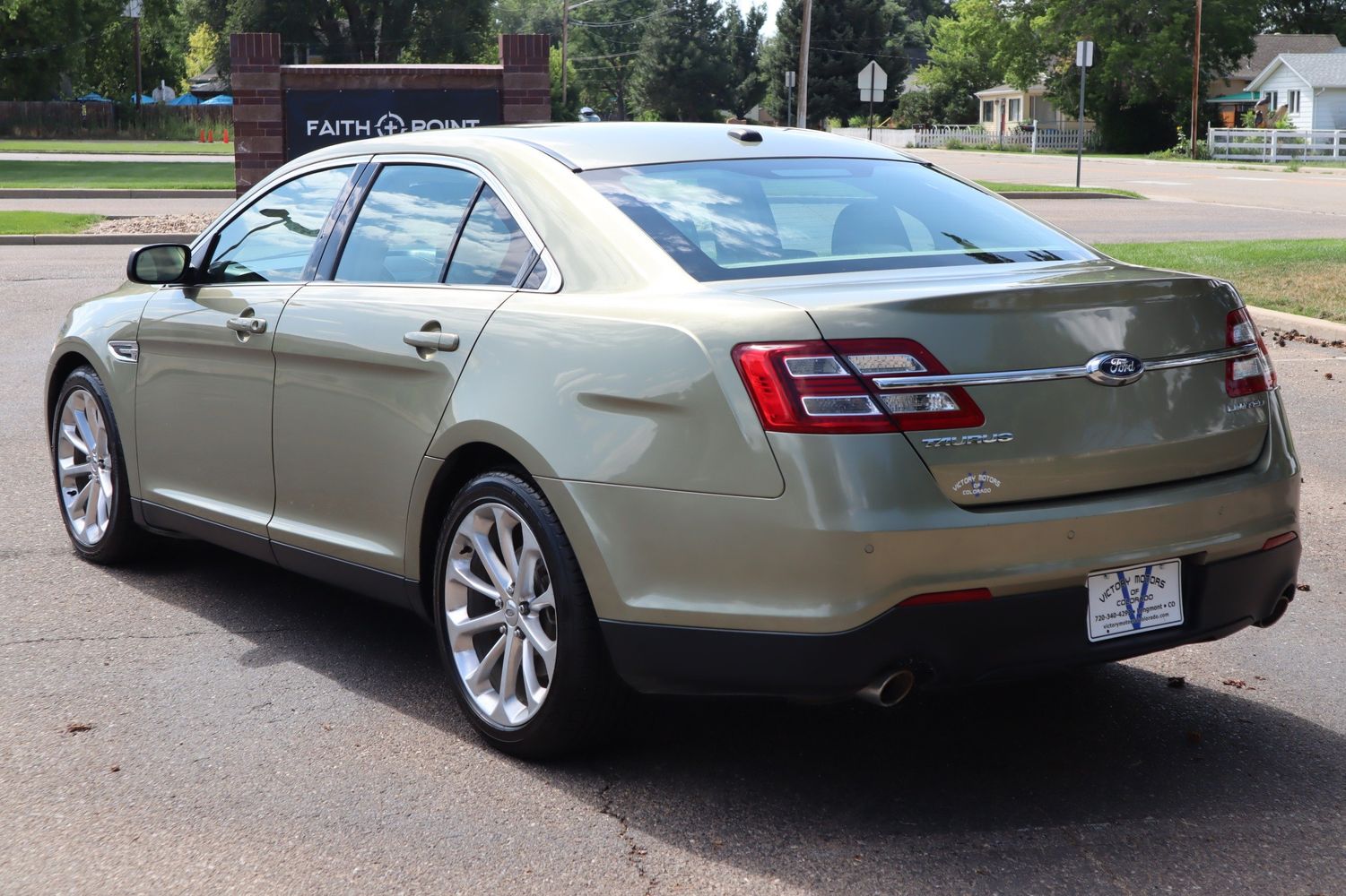 2013 Ford Taurus Limited 