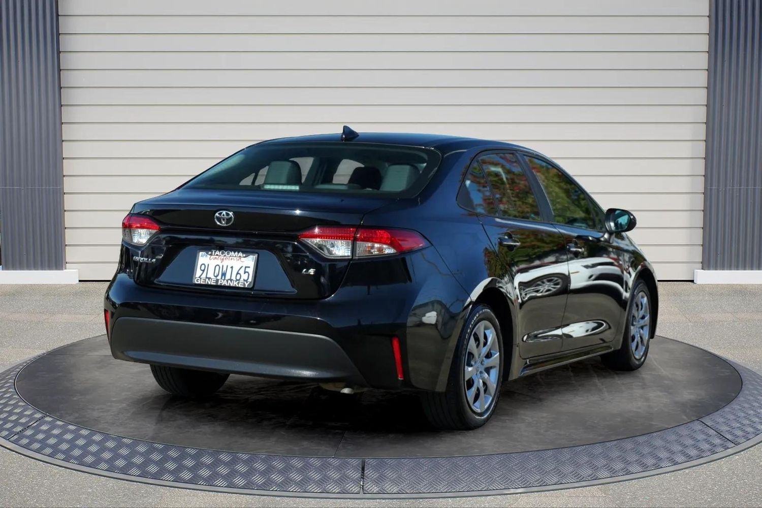 2024 Toyota Corolla LE photo 7