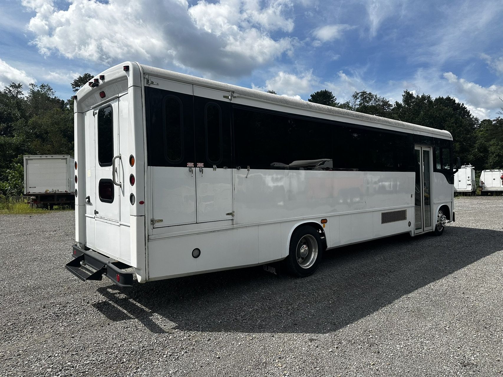 2018 Freightliner Glaval Legacy FA1034 5