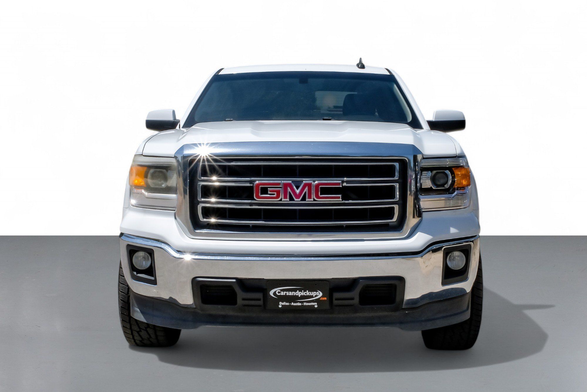 2015 Gmc Sierra 1500 SLE photo 2