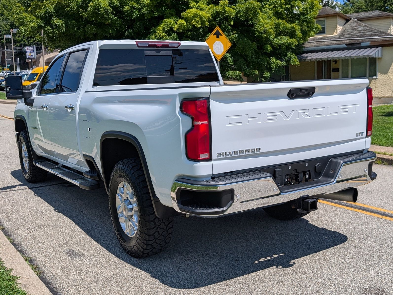 2024 Chevrolet Silverado 2500HD 9
