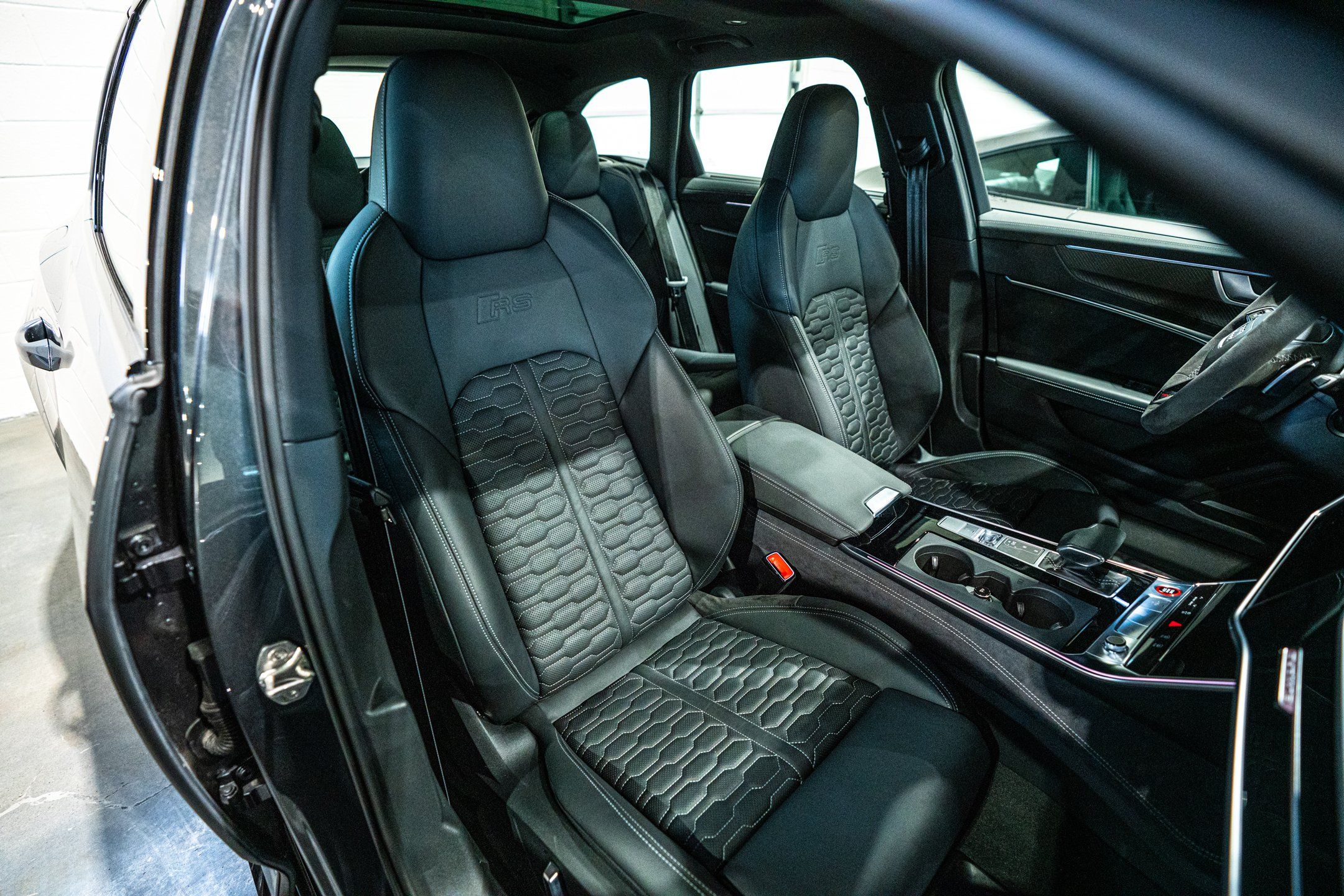2022 Audi RS 6 Avant Base - Photo 30