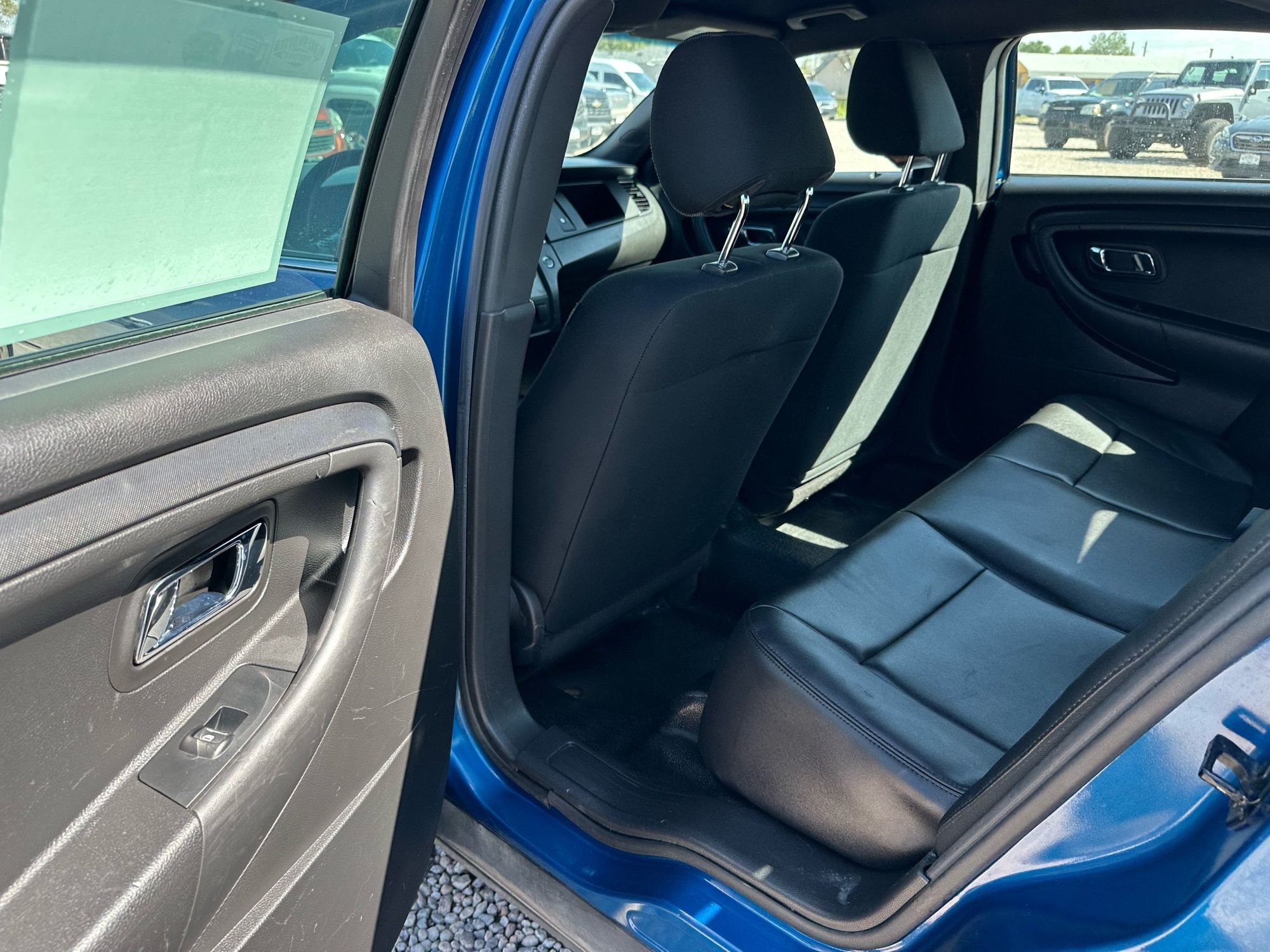 2013 Ford Taurus photo 28