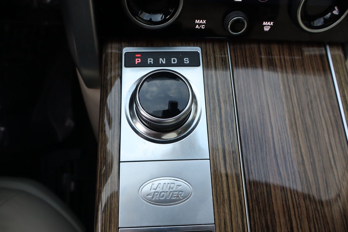 2019 Land Rover Range Rover 3.0L V6 Supercharged HSE