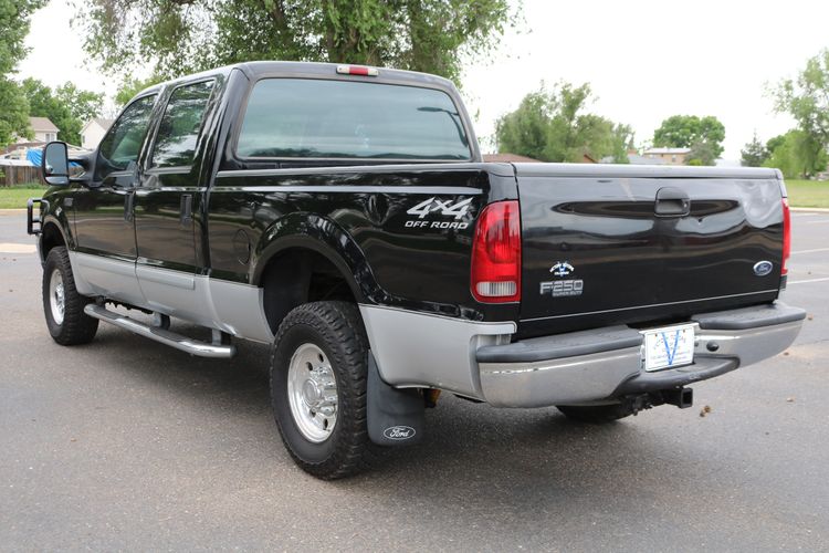 2002 Ford F-250 Super Duty XLT | Victory Motors of Colorado