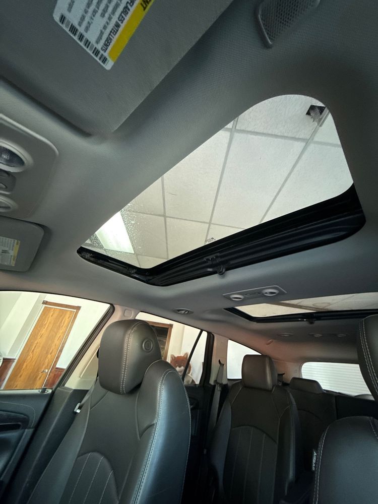 2017 Buick Enclave Premium photo 35