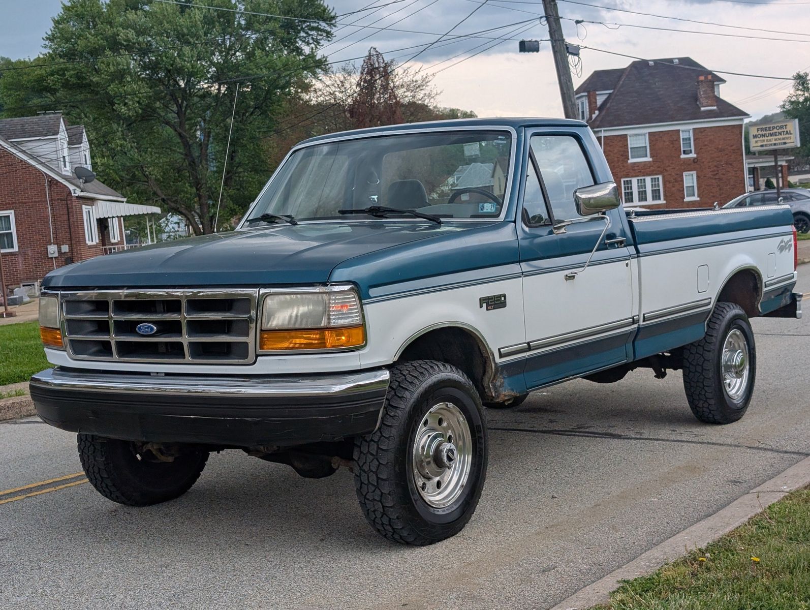 1995 Ford F-250 11