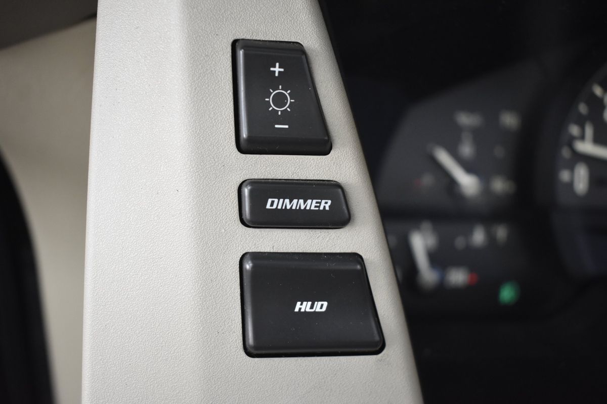 2005 Cadillac XLR Standard