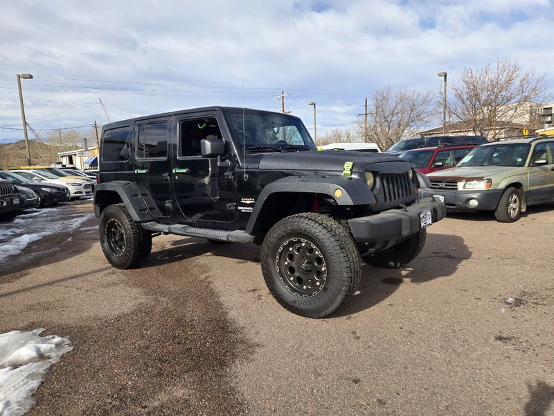 2013 Jeep Wrangler Unlimited Sahara 4WD