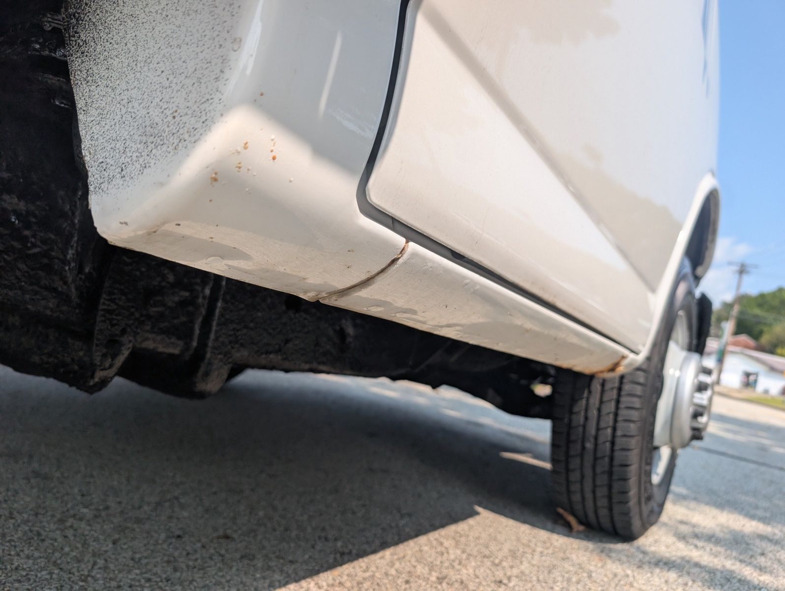 2004 Chevrolet Express Cutaway 27