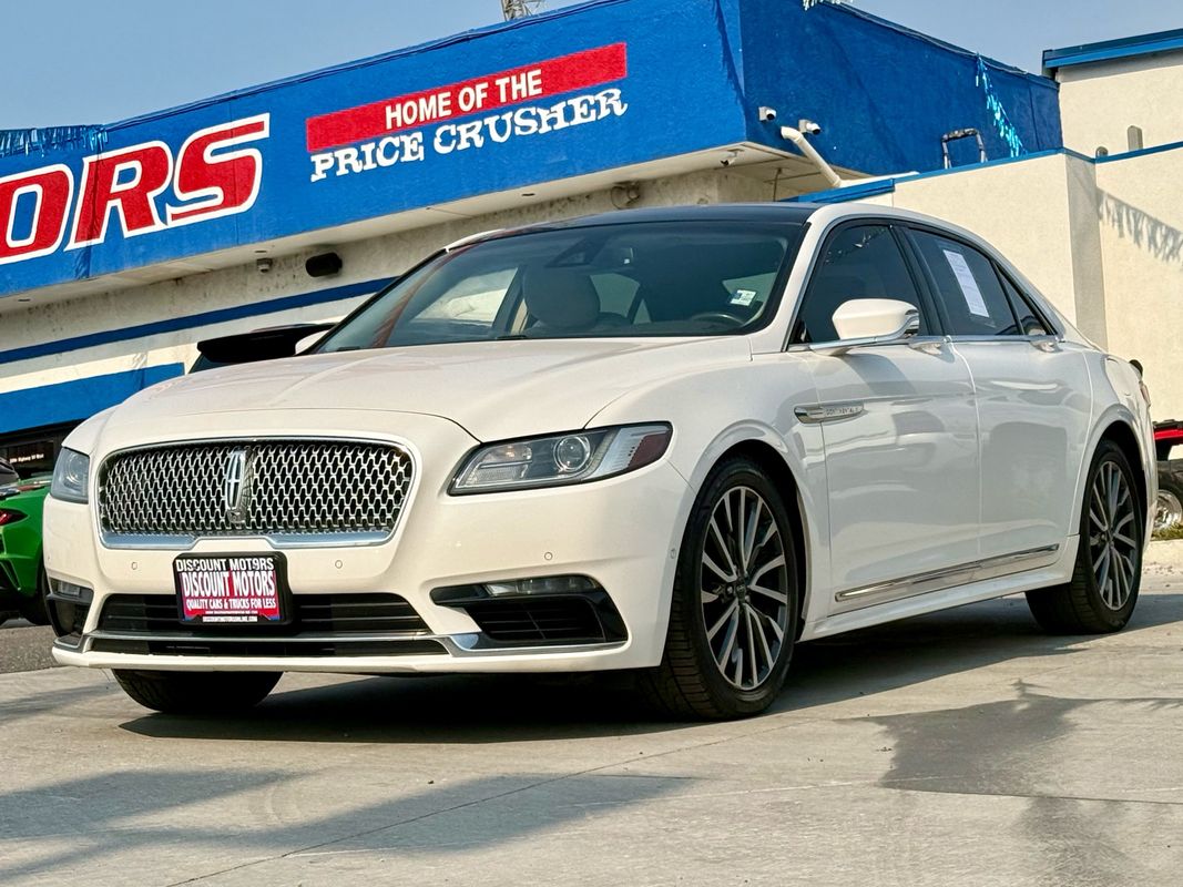 2017 Lincoln Continental Select