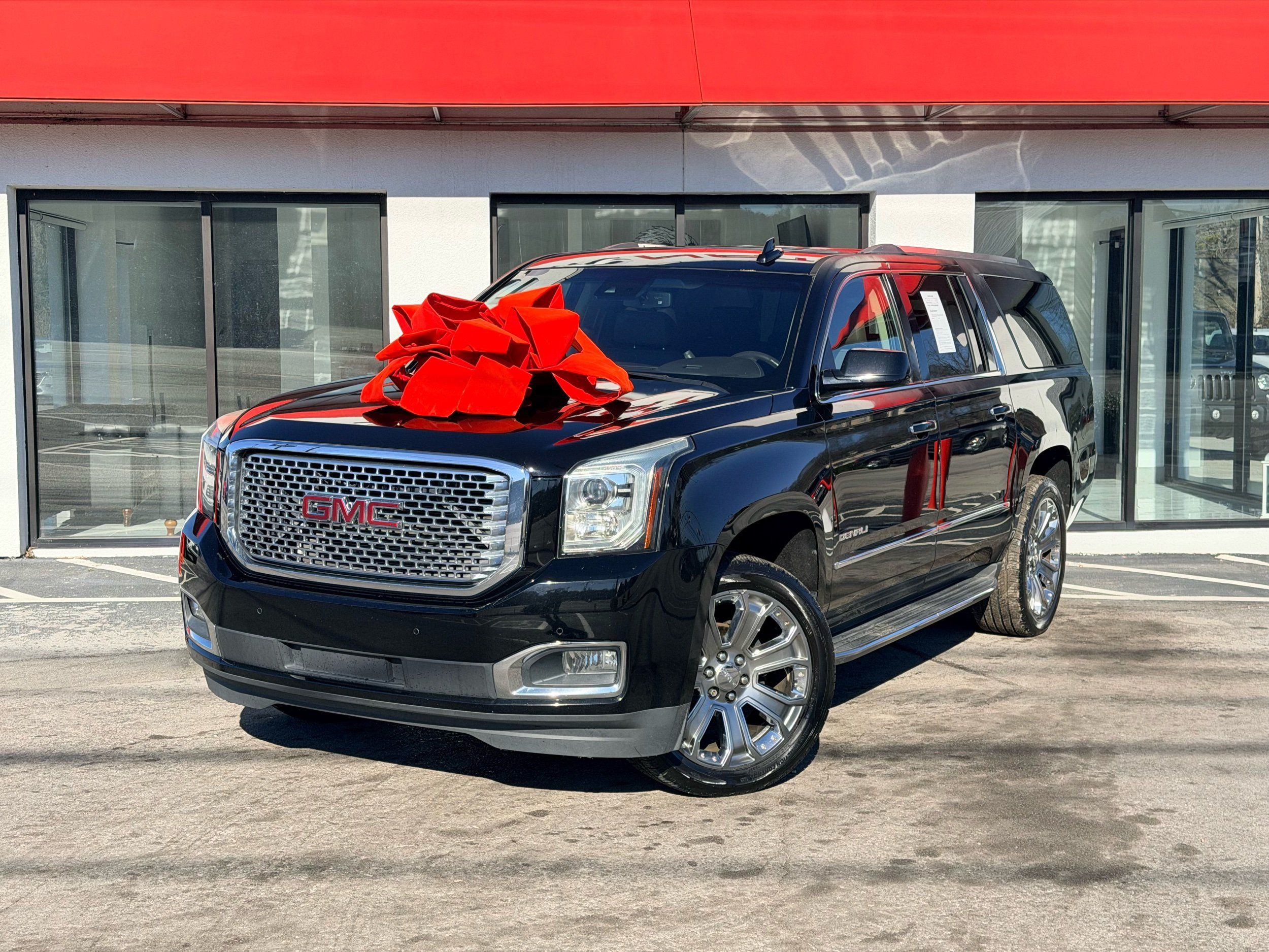 2015 GMC Yukon Denali's photo