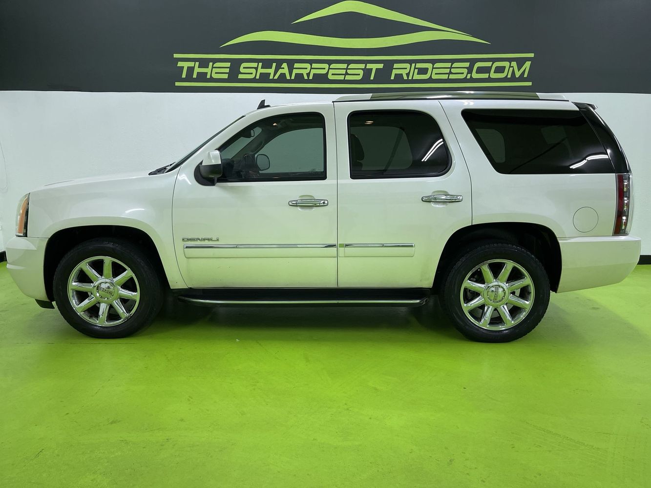 2010 Gmc Yukon Denali photo 6