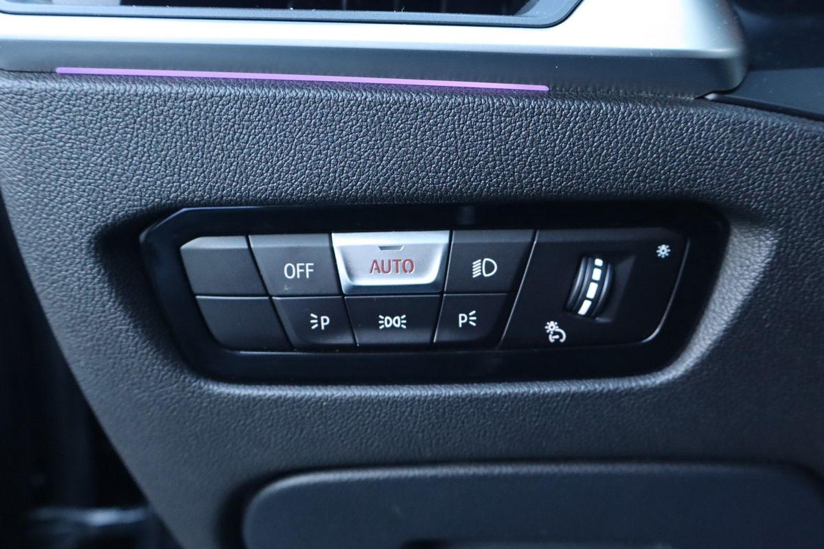 2020 BMW 330i xDrive