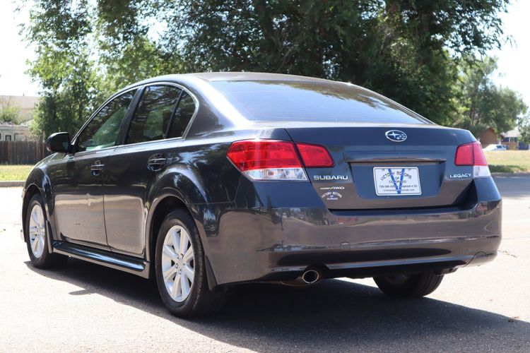 Subaru legacy 2011